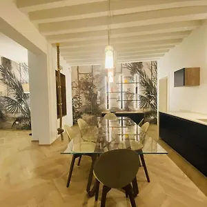 https://sweet-time-venice-luxury-san-marco-frezzaria-apt.hotelslidodijesolo.com