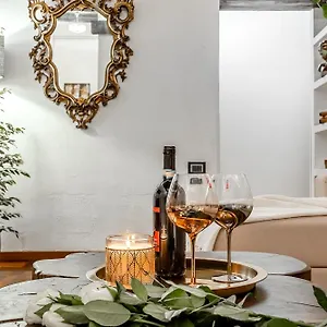 https://trevi-fountain-luxury-guest-house.it-romehotels.com